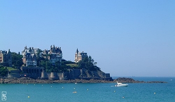 DINARD  30 minutes...